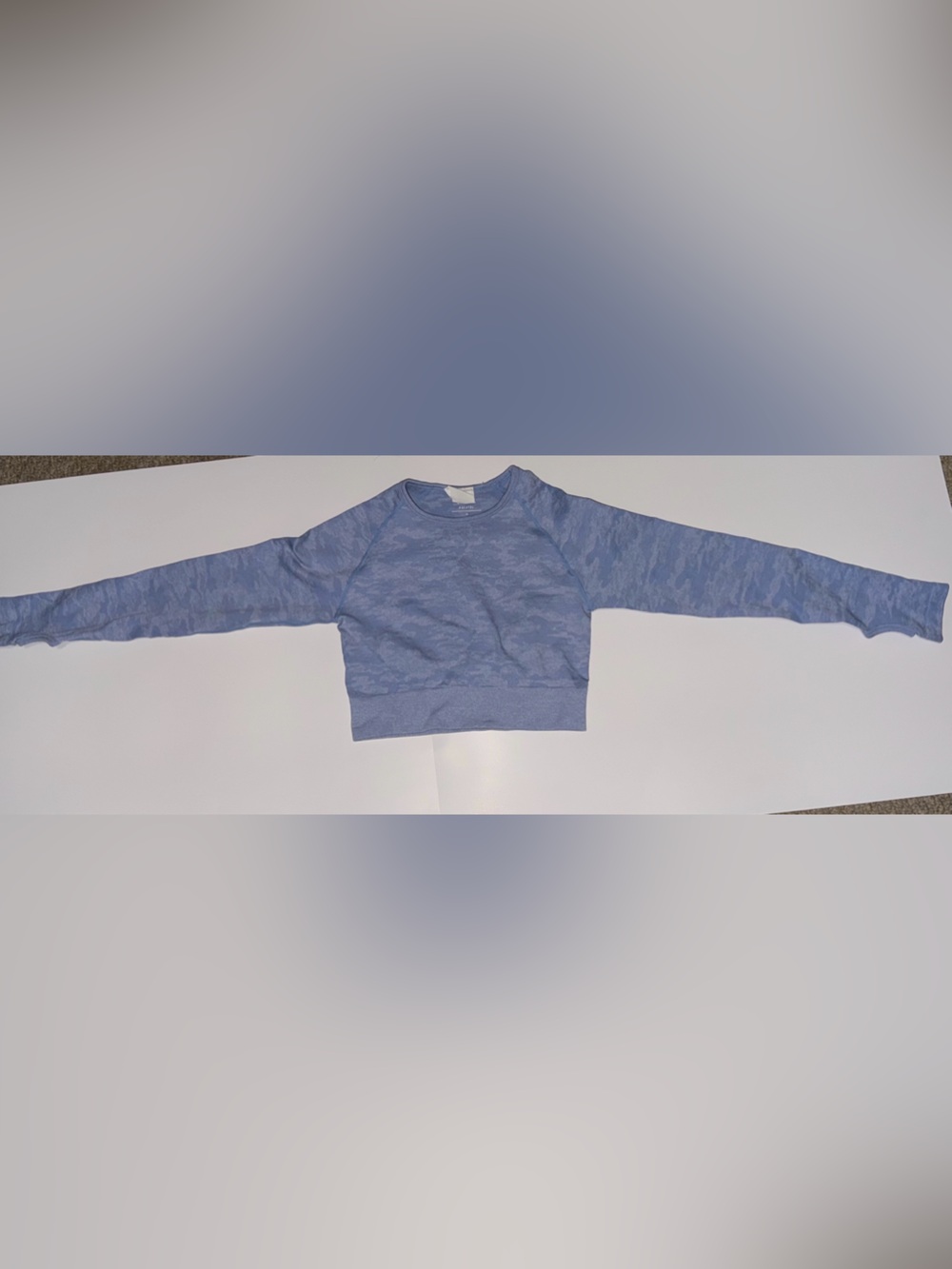 Cropped Blue Camouflage-Texture Sweatshirt